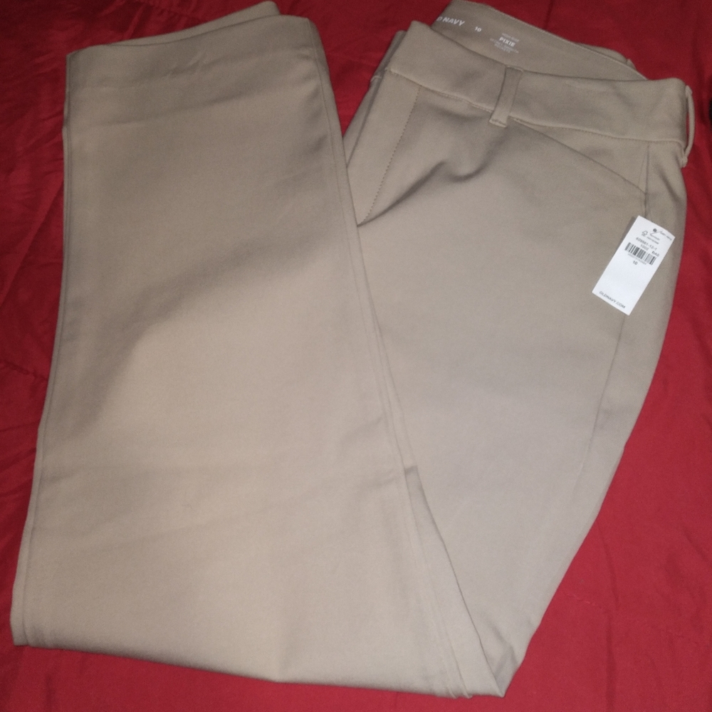 NWT Old Navy Women's Pixie Pants
